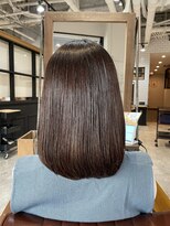 スペックホルダー(Spec Holder)&nbsp;大人可愛い20代30代40代丸みミディアムレイヤーフェザーバング