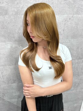ルイス(L'wis) カラーのみでつくるツヤベージュ