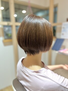 スピカ(Spica) ショートボブ、リタッチカラー毛先は超ケア！