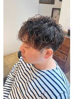 ビハインドザカーテン(BEHIND THE CURTAIN)&nbsp;波巻きパーマ×ツーブロックメンズパーマ×無造作パーマ