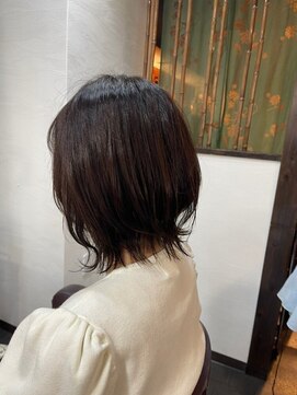 アクアマリン8810 ハチハチイチゼロ(AQUA MARINE 8810) イメチェン/似合わせカット/フルバング/レッドブラウン/北習志野