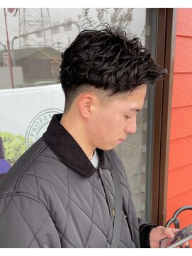 ヘアークリエイト マァーノ(Hair create mano) 強めニュアンスパーマかきあげバング