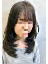 ジーナ 池袋(Zina)&nbsp;韓国ヘアハッシュカットレイヤーカットグレージュ　小林優