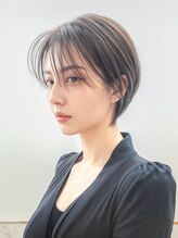 ネオリーブカフ 鶴ヶ峰店(Neolive caff) 前下がりショート　ハイライトカラー　丸みショート　髪質改善