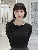 ノーヴァン デフォーム(NOVAN DEFORM) 前上がりミニボブ