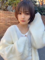 フリー(Free)&nbsp;ナチュラル小顔カット顔まわりレイヤー暗めカラーグランマッシュ