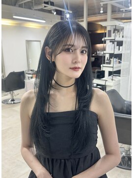 クレム 博多駅店(ChLem) ミディアムレイヤー 艶カラー 暗髪 韓国風 髪質改善 福岡美容室