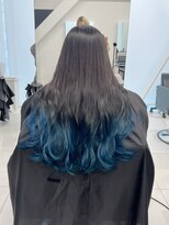 アライブ キチジョウジ(ALIVE Kichijoji)&nbsp;【ALIVE吉祥寺】シアンブルーグラデーションカラーダークグレー