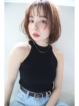 ジャドール(J'ADORE) フェイスレイヤー×ショートボブ