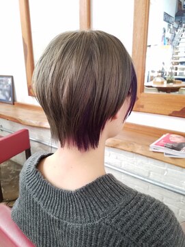 リューズスタジオ(Ryu's STUDIO) ショート×インナーカラー