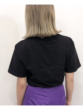 ガーランドウメダ(Garland umeda) ボブ×ハイトーンベージュ