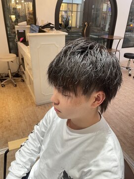 アロハ(ALoha) ウルフカット