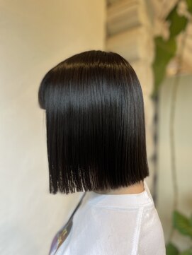 クレエ ヘアー デザイン(creer hair design) ツヤ感抜群簡単スタイリング★美髪ストレートぷつっとボブ