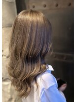 リリー(LILY)&nbsp;LILY ハイトーンベージュ☆