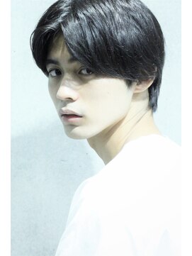 ルーム 辻堂(Rm) ☆大注目☆初めてでもok！黒髪センターパート　ワックスなし