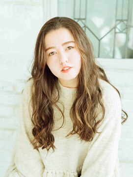 スタリー(Starry) 外国人風ロングスタイル20代/30代/40代/ハレマチ通り