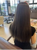 オリーブベージュ