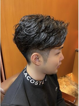 ヘアモード キクチ 銀座店 銀座　理容室　毛流れパーマ　7:3スタイル　刈り上げ