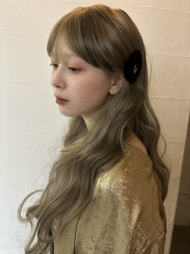 メゾンアクア 表参道(Maison ACQUA) ☆ブリーチなしダブルカラー オリーブ オリーブベージュ ボブ