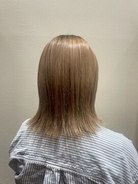 アクセ 20代30代40代☆小顔外ハネパールミルクティーブラウン