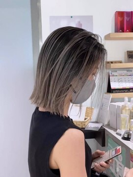 トゥルース 上野店(TRUTH) #エアタッチバレイヤージュ #切りっぱなしボブ