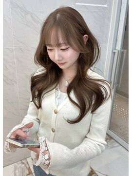 マロンベージュ×レイヤーカット