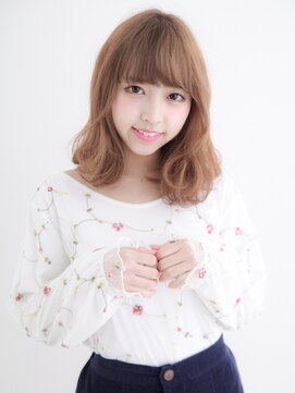 ニューヨークニューヨーク 梅田茶屋町店(NYNY) 外国人風ゆる巻きミディアムヘア