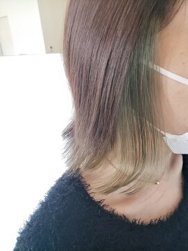 プリーモ ヘアー レガロ(Primo hair REGALO) 【REGALO】20代・30代インナーカラー×外ハネボブ