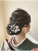 編み込みシニヨンアレンジ
