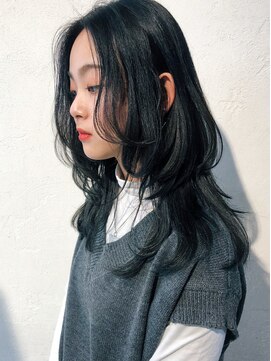 アイティーバイアルバム 松戸店(IT by ALBUM) ハイレイヤー_アースカラーくびれヘアツートンカラー_ba360931