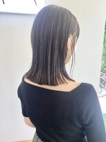 イノセントヘア(innocent.hair)&nbsp;シークレットハイライト　切りっぱなし　ミディアム　外ハネ
