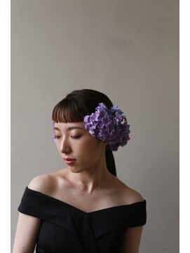 ホワイトルーム(White Room) 紫陽花 × タイトアレンジ