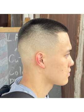 エルエー 大津店(L.A) スタイリスト【上岡】ハイスキンフェードバズカット