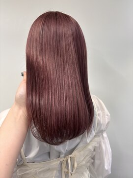 テイス 新宿(TACE) ピンクベージュ[ネビージュ/黒髪/小顔/新宿]