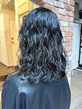 ラレイ ハラジュク(Lalei harajuku) 【白石】大きめスパイラルパーマミディアムレディース学割原宿