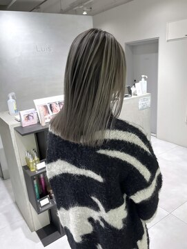 アテバイルイス 喜連瓜破(ATE by luis) バレイヤージュ