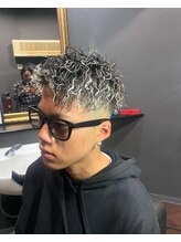 レグルス(REGULUS)&nbsp;ツイストスパイラルパーマ