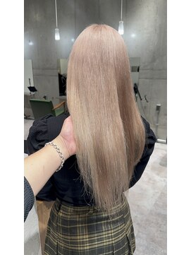 モニカ(MONIQA) ミルクティーベージュ