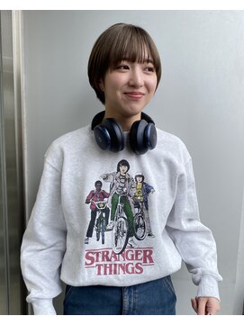 エアー 青山(AIR) 前髪あり耳掛け丸みくびれショートボブ20代30代40代50代60代