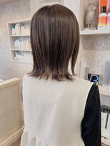 キャアリー(Caary)&nbsp;福山美容室caary 切りっぱなし外ハネミディアムイルミナカラー