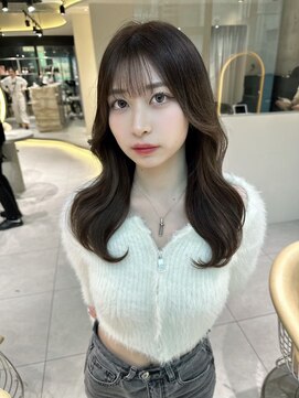 ロンドミラー 博多店(Lond Mirror) レイヤーカット小顔に見せるヘア/韓国ヘア/髪質改善/福岡/博多/