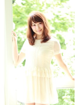 ヘアスペース リズム グリーン(Hair space Rizm green) ゆるふわセミディー