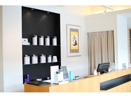 サロンドヘック(salon de hec.)の写真