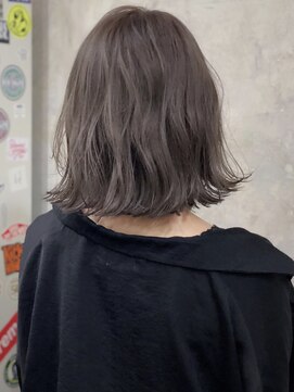 サル(saru) ☆ラベンダーグレー×ケアブリーチ×ミディアムstyle, ☆