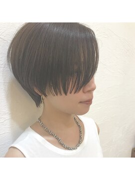 スーリール 九産大前店(Sourire) 【sourire blanc 濱地】　サイドパッツンショート