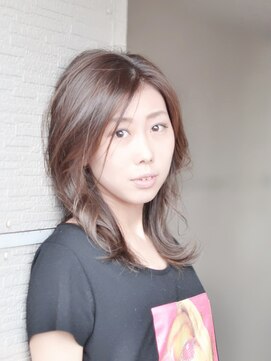 エンドレスウィズユー(ENDLESS WITH YOU) クセ毛風ナチュラルウェーブ