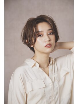 クロエ 中野(Cloe) 前下がり × ショートボブ