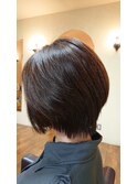 大人のショートボブ