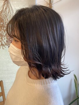 チコ(CHIKO) 切りっぱなしボブ