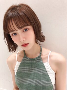 フィーリーカラー 大阪梅田店(feery color) オリーブベージュショートミニボブグレージュブリーチレイヤー